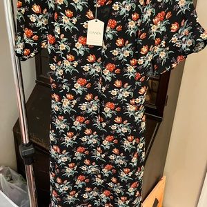 Oasis floral Wrap Dress NWT